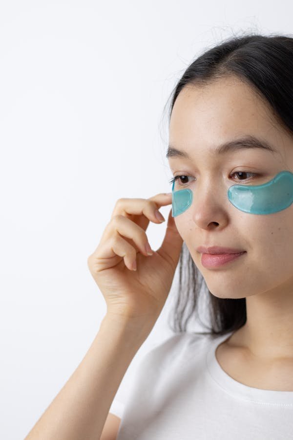 Patch contour des yeux microneedling : des résultats visibles immédiats!